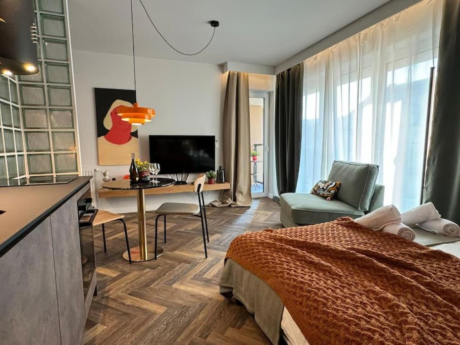 Art & Sunski Z Garazem Podziemnym Apartament *