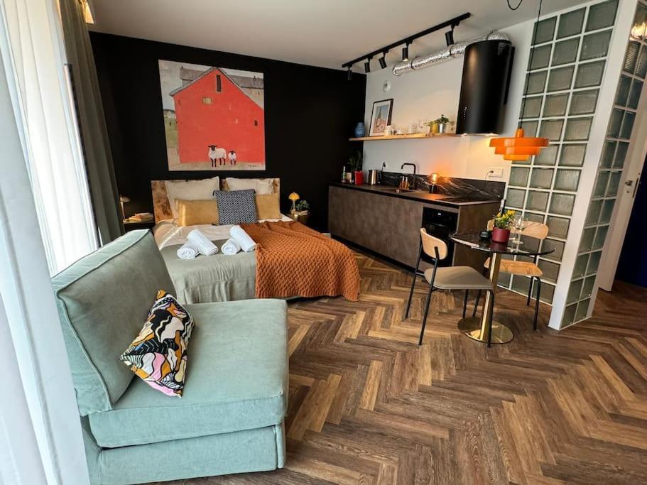 Art & Sunski Z Garazem Podziemnym Apartament *